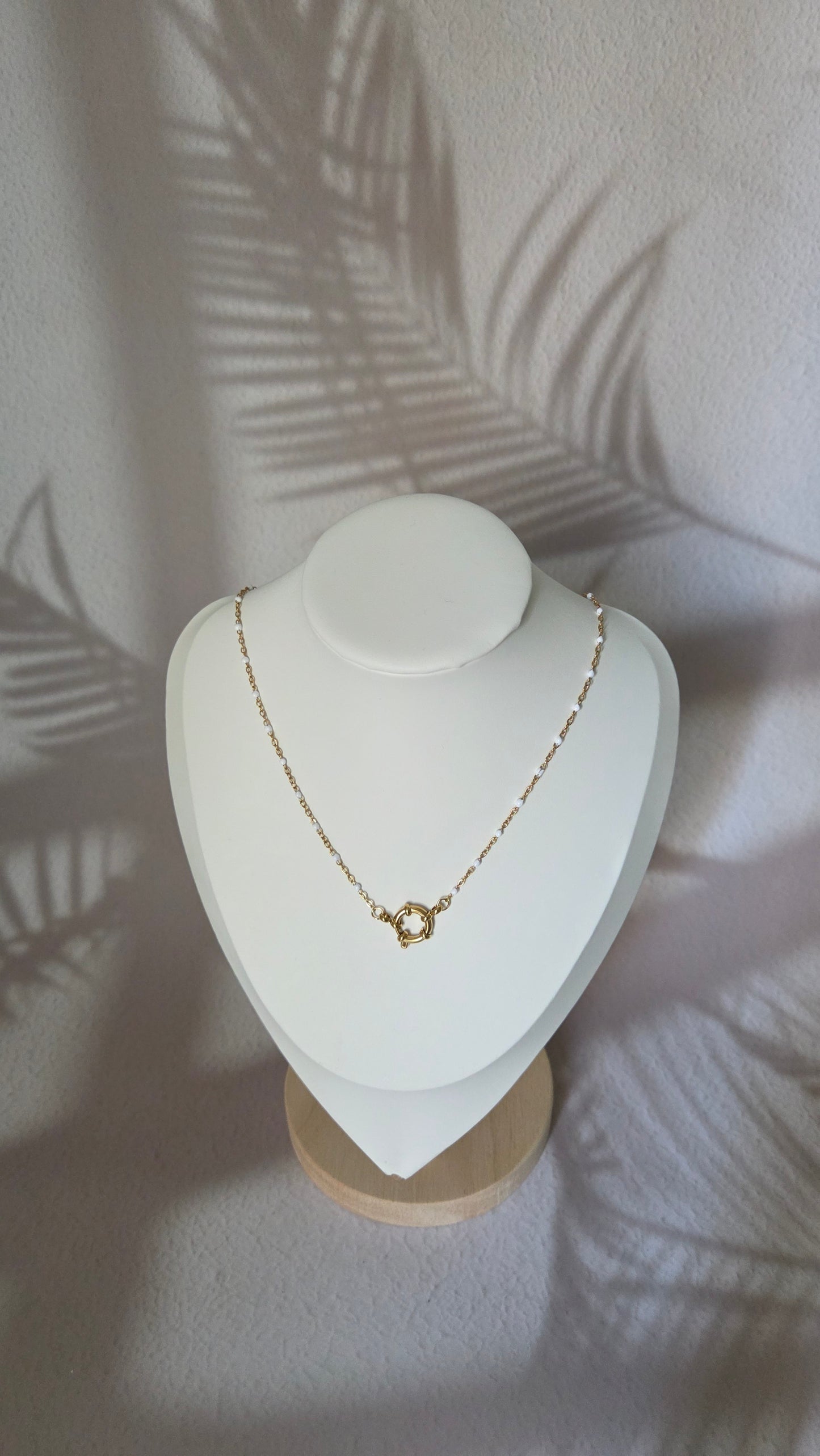 COLLIER CORALIA
