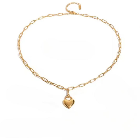 COLLIER LOVER